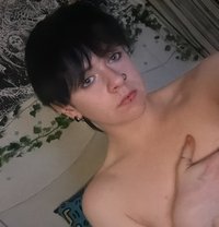 Selenia - escort in Erbil