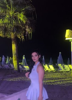 Selia - escort in Erbil Photo 2 of 4