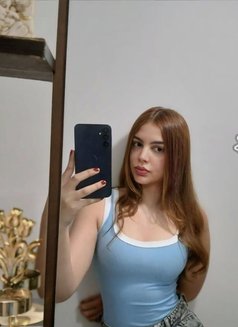 Selin - Masajista in Muscat Photo 1 of 3