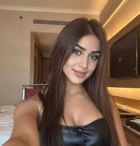 Selin - escort in Muscat