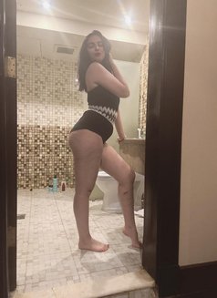 Selina - escort in Mumbai Photo 3 of 3