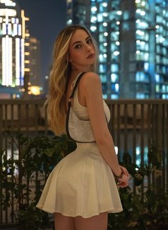 Selina - escort in Bangkok Photo 1 of 1