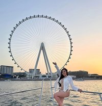 Selina - puta in Dubai