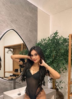 Selina - escort in Bali Photo 11 of 14