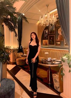 Selina - escort in Jakarta Photo 1 of 3
