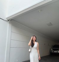 Selina - puta in Jakarta