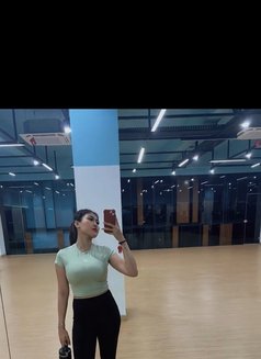 Selina - escort in Jakarta Photo 3 of 3