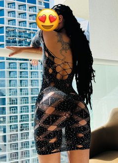Selina naughty Kenyan Sexy squirting - puta in Dubai Photo 29 of 29