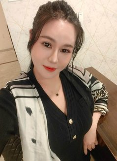 selina new in bahrain - escort in Al Manama Photo 14 of 14