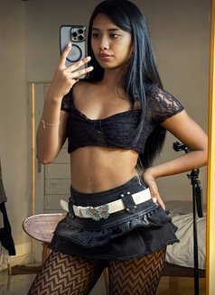 Selina - escort in Dubai Photo 6 of 10