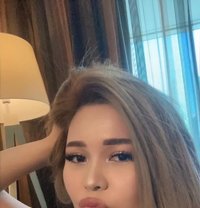 Seline - escort in Doha