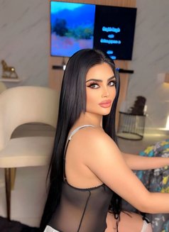Celine سيلين - escort in Dubai Photo 1 of 6