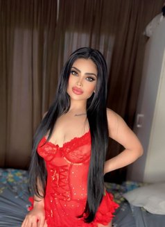 Celine سيلين - escort in Dubai Photo 4 of 6