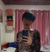 Selling Videos - Transsexual escort in Riyadh
