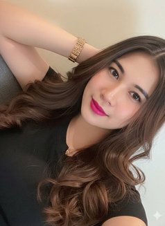 Selly good full massage service - puta in Jakarta Photo 7 of 7