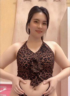 Selly - Masajista in Jakarta Photo 3 of 11