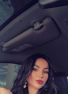 Selma - escort in Dubai Photo 2 of 7