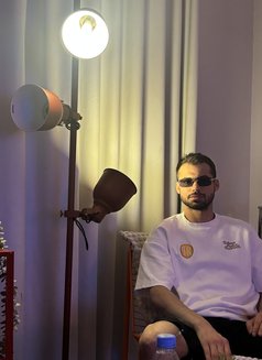 SELMAN TÜRKİŞ - Male escort in Riyadh Photo 1 of 16