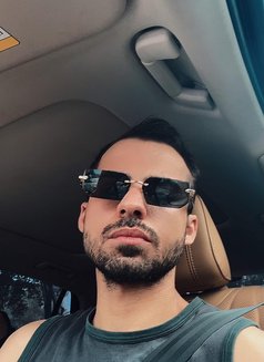 SELMAN TÜRKİŞ - Male escort in Riyadh Photo 15 of 16