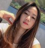 Selvi - escort in Jakarta Photo 4 of 6