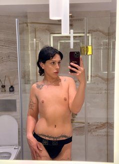 Sem from Russia 1 time in Jeddah - Male escort in Jeddah Photo 4 of 22