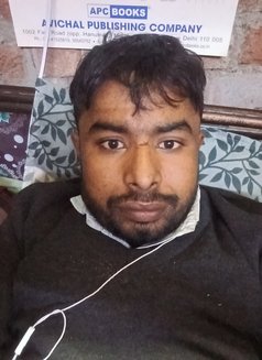 Sem - Male adult performer in New Delhi Photo 1 of 1