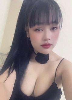 Sena - escort in Şalālah Photo 3 of 4