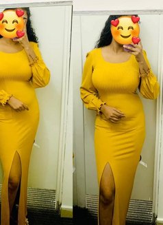 Senara - escort in Colombo Photo 2 of 6