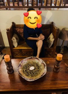 Senara - escort in Colombo Photo 3 of 6