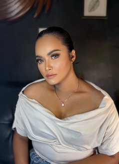 marissa - puta in Jakarta Photo 5 of 5