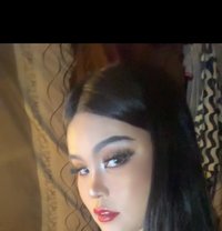 Senia - escort in Manila