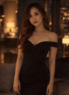 Senna - escort in Dubai Photo 4 of 4