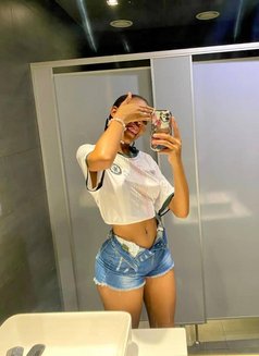 Senorita is here 4 u - puta in Visakhapatnam Photo 17 of 20