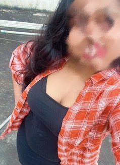 Senoritax - escort in Chennai Photo 8 of 9