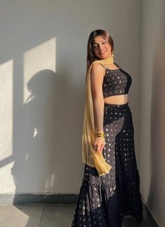 Sensational Mahi VIP - escort in Mumbai Photo 3 of 30