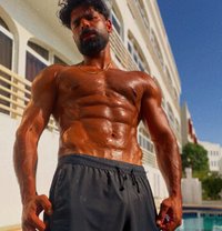 Sensual body t body massage - Male escort in Muscat