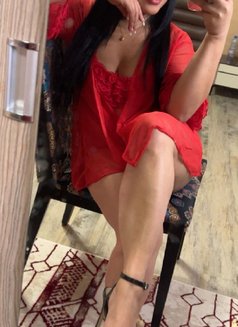 EROTIC - NURU GEL MASSAGE EXCELLENT - escort in Muscat Photo 10 of 10