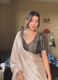 Sensual Escape With Alisha – 100% Real - puta in Jaipur Photo 3 of 4