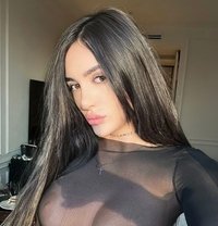 Sensual escort Lexi - puta in Dubai Photo 8 of 13