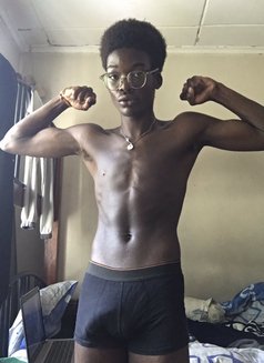 Sensual Jermaine - Male escort in Nairobi Photo 5 of 6