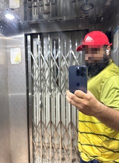 Sensual Lover - Male escort in New Delhi Photo 2 of 3