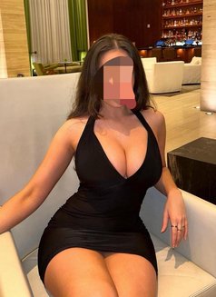 Sensual Relaxing Massage in Munich - Masajista in Munich Photo 2 of 4