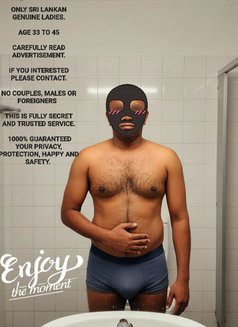 Sensual Touch By Chathura Perera - Male escort in Colombo Photo 2 of 16