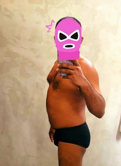 Sensual Touch By Chathura Perera - Male escort in Colombo Photo 5 of 9