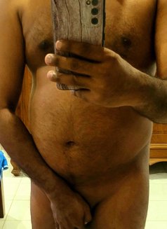 Sensual Touch By Chathura Perera - Male escort in Colombo Photo 9 of 9