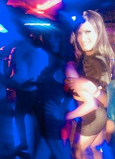 Sensualtouch21 - Transsexual escort in Chandigarh Photo 5 of 9