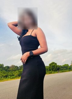 Senuri 22 Yrs - escort in Colombo Photo 6 of 7