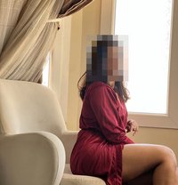 Senuri 24yrs Camshow / Meetups - escort in Colombo
