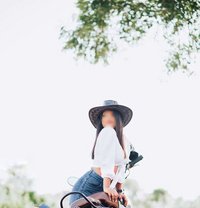 Senuri Younger Model - escort in Colombo