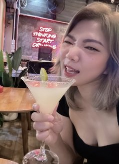 Seonah Super horny Thai GF ever in BKK - puta in Bangkok Photo 16 of 18